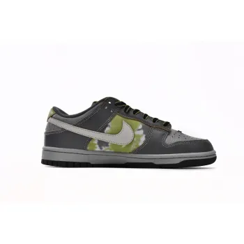 Nike SB Dunk Low HUF Wait, What!? (Friends and Family) FD8775-002