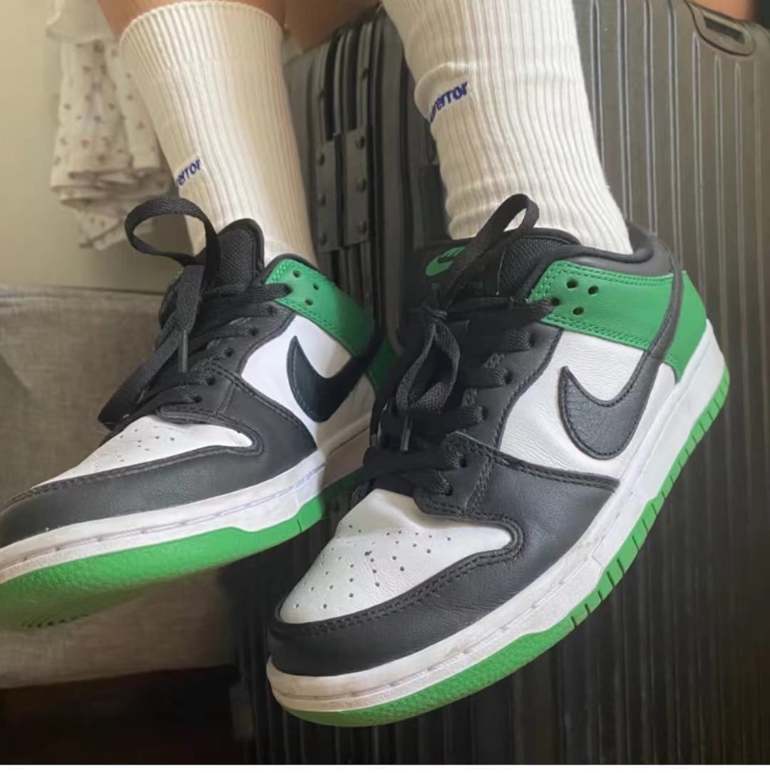 Nike Dunk Classic Green Reps: Timeless Style Meets Modern Comfort