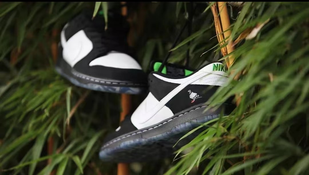 Nike Dunk Staple Panda Pigeon Reps: A Fusion of Iconic Styles