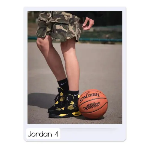 Best BgoSneakers Air Jordan 4 Reps