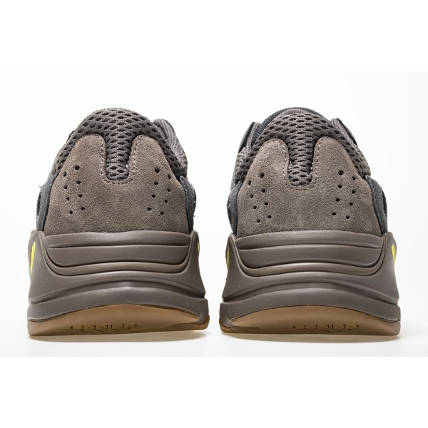 Adidas Yeezy Boost 700 Mauve EE9614