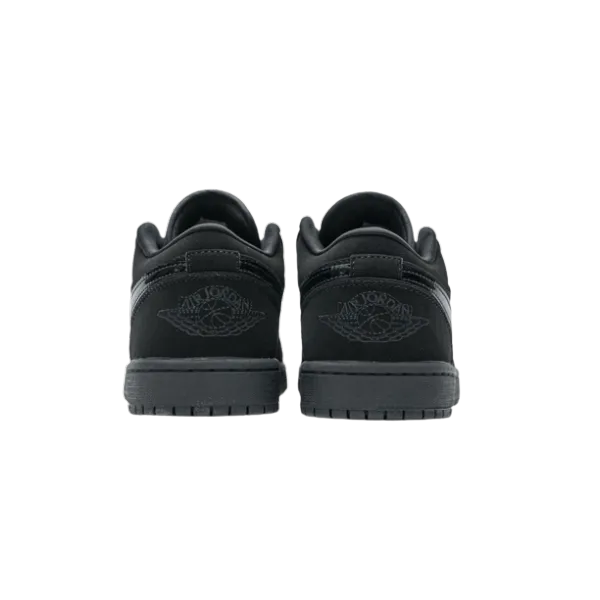 Jordan 1 Low Triple Black (2019) 553558-056