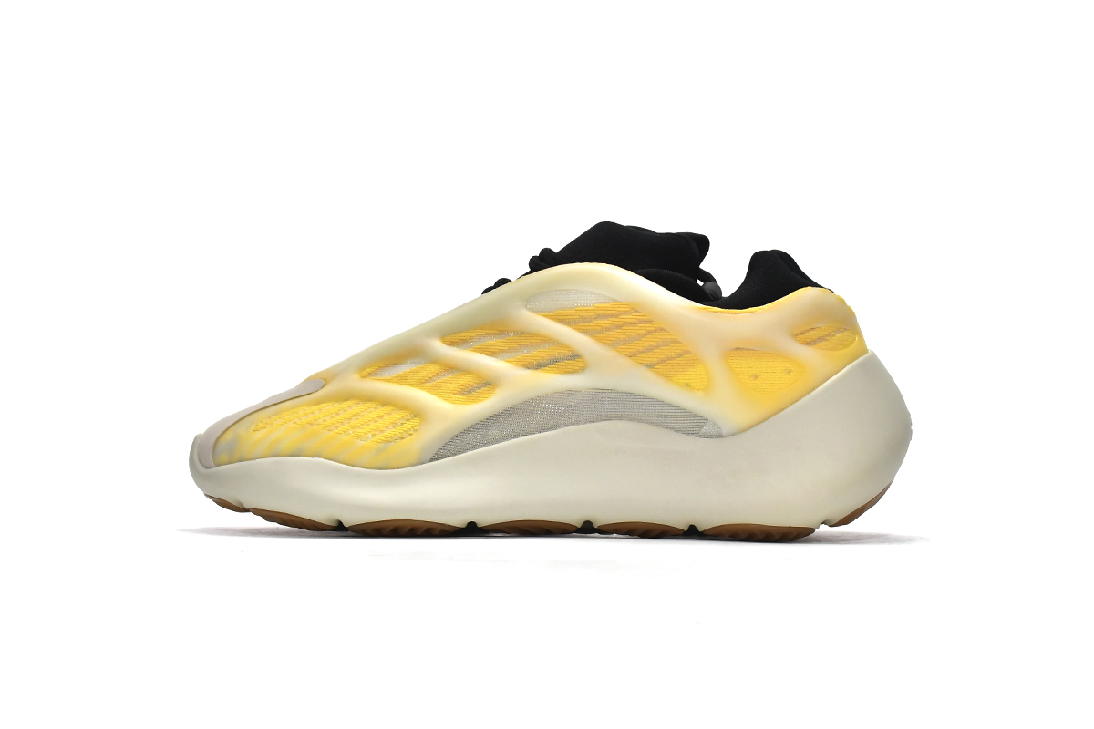 Adidas Yeezy 700 V3 Mono Safflower HP5425