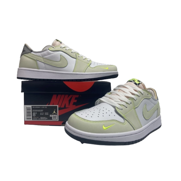Jordan 1 Retro Low White Ghost Green Black DM7837-103
