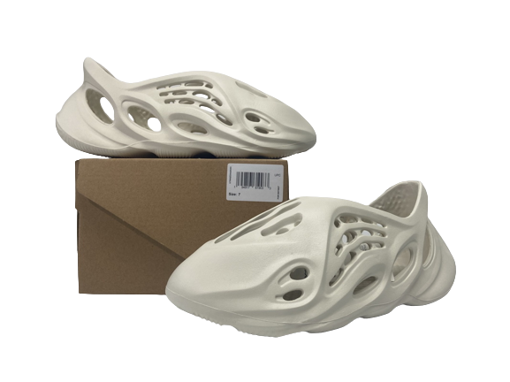 Adidas Yeezy Foam RNNR Ararat (2020/2022) G55486