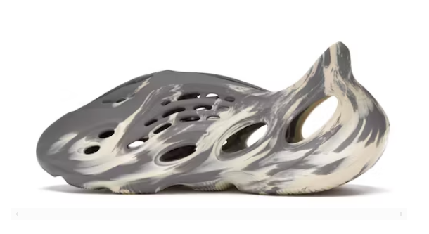 Adidas Yeezy Foam RNNR MXT Moon Gray GV7904