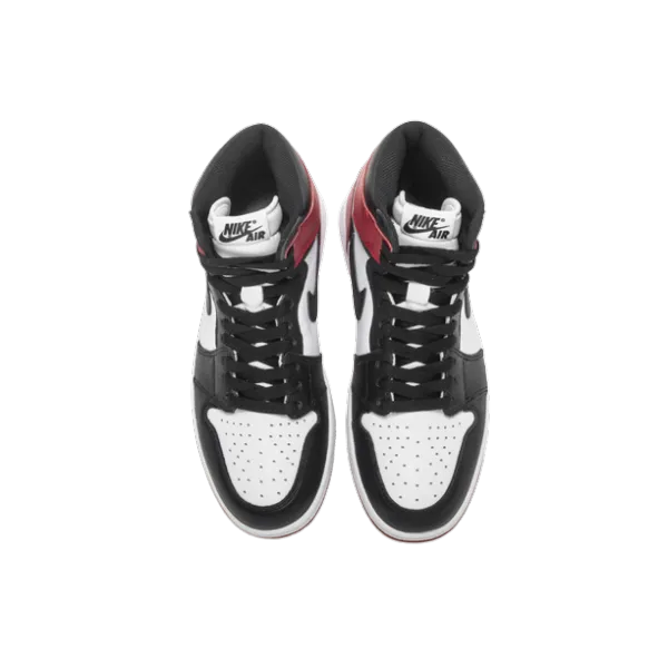 Jordan 1 Retro Black Toe (2016) 555088-125
