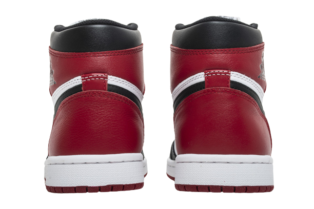 Jordan 1 Retro Black Toe (2016) 555088-125