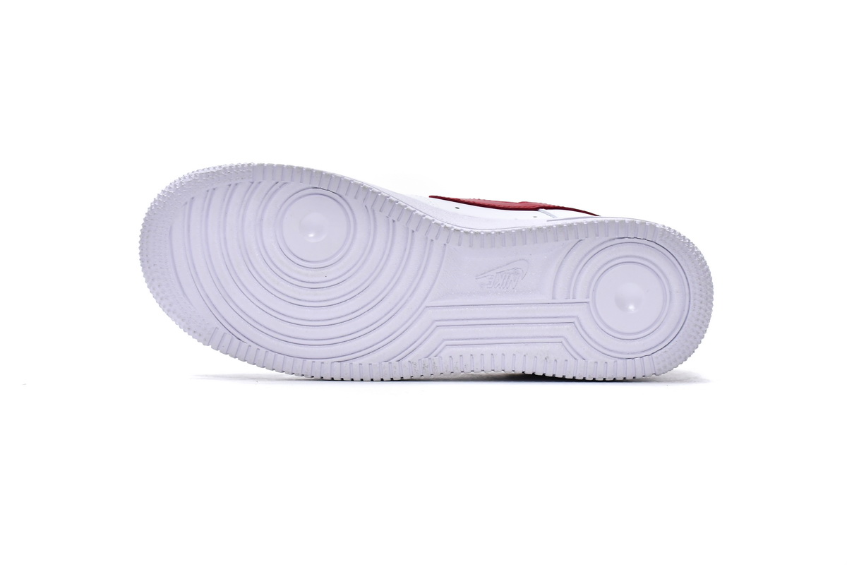 Nike Air Force 1 Low Essential Gym Red Mini Swoosh CZ0270-104