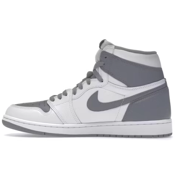 Jordan 1 Retro High OG Stealth 555088-037