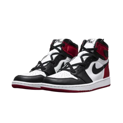 Jordan 1 Retro High Satin Black Toe CD0461-016