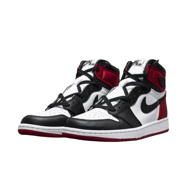 Jordan 1 Retro High Satin Black Toe CD0461-016