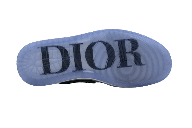 Jordan 1 Retro Low Dior CN8608-002