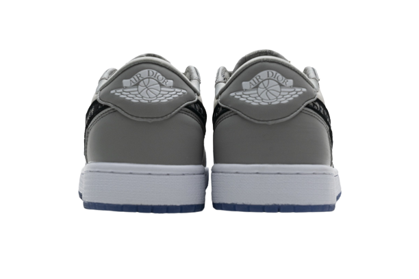 Jordan 1 Retro Low Dior CN8608-002