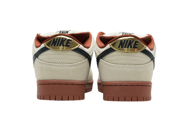 Nike SB Dunk Low Pro Hennessy BQ6817-100