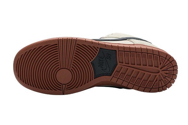 Nike SB Dunk Low Pro Hennessy BQ6817-100