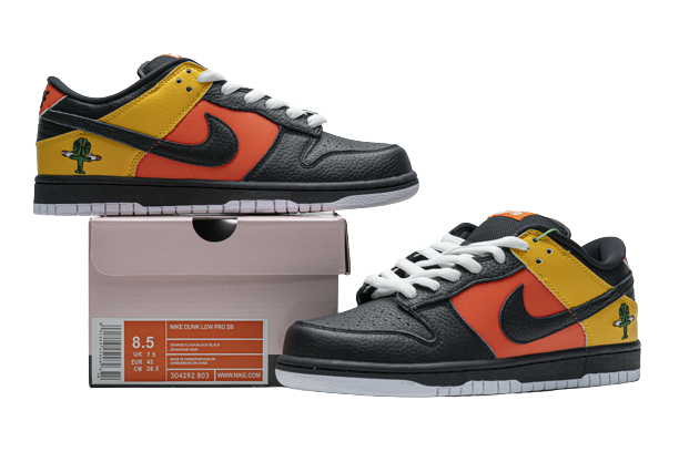 Nike SB Dunk Low Raygun 304292-803