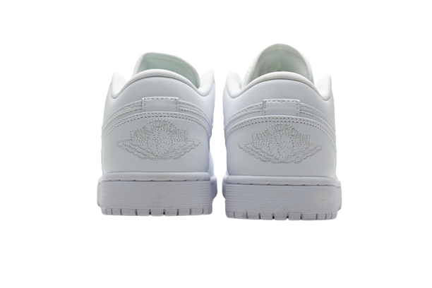 Jordan 1 Low White (2015) 553558-105