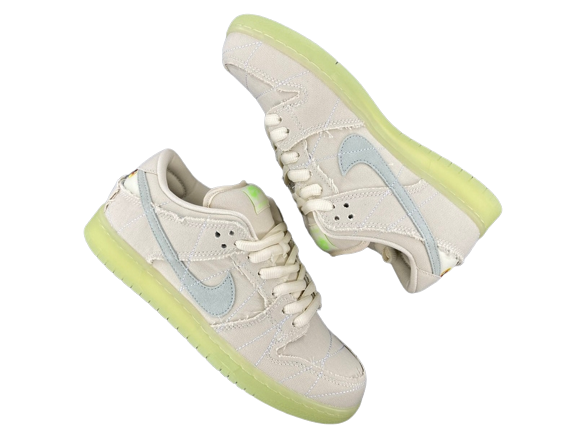 Nike SB Dunk Low Mummy DM0774-111