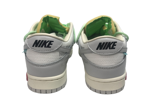 OFF WHITE x Nike Dunk SB Low DM1602-108