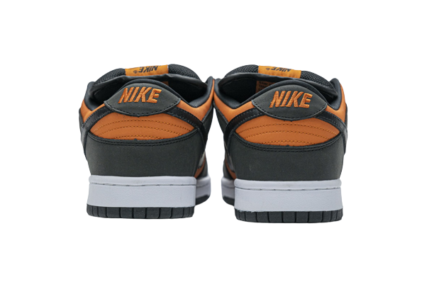 Nike SB Dunk Low Orange Flash 304292-801