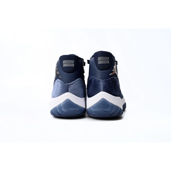 Jordan 11 Retro Midnight Navy AR0715-441