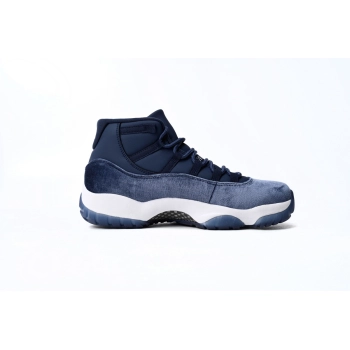 Jordan 11 Retro Midnight Navy AR0715-441