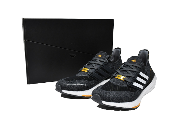 Adidas Ultra Boost 21 Hong Kong City Pack GW5838