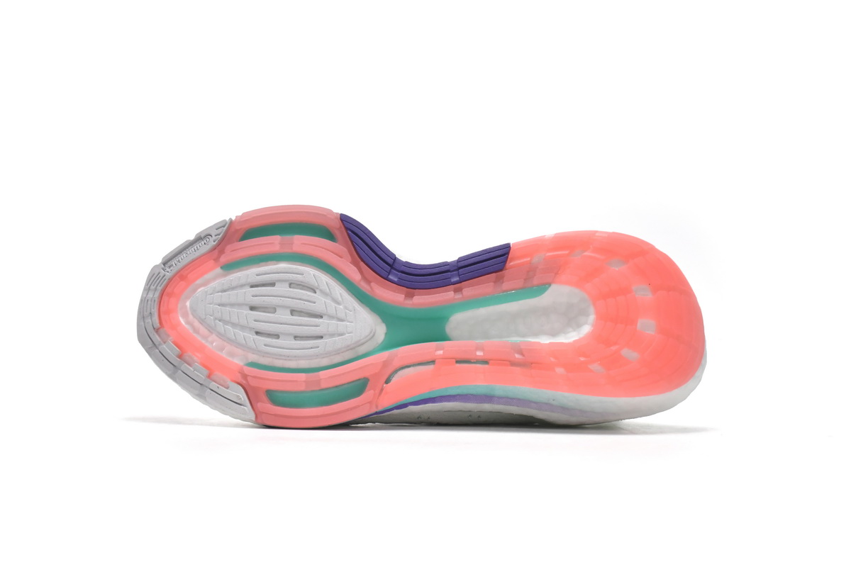 Adidas Ultra Boost 22 Heat.RDY White Iridescent  GX8087