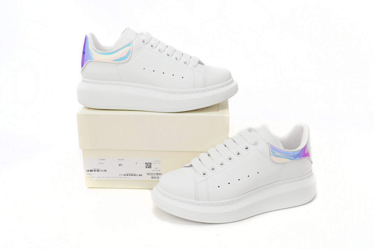 Alexander McQueen Oversized Shock Pink 561580WHVI59375