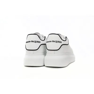 Alexander McQueen Oversized White Black Trim 625156WHXMT9074
