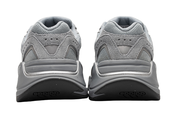 Adidas Yeezy Boost 700 V2 Hospital Blue FV8424