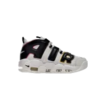 Supreme online uptempo fake