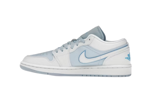 Jordan 1 Low SE Reverse Ice Blue  DV1299-104