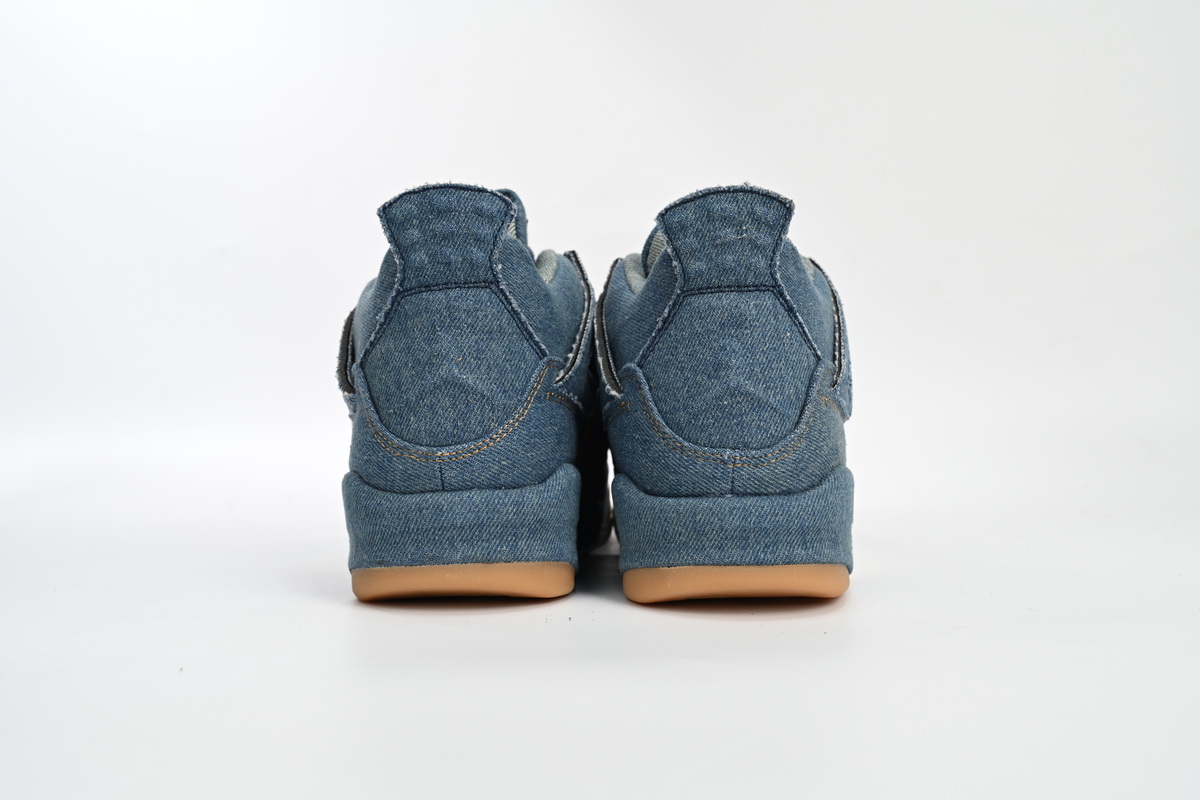 Jordan 4 Retro Levi's Denim AO2571-401