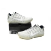 Nike Kobe 11 Low PaIe Horse 824463-443