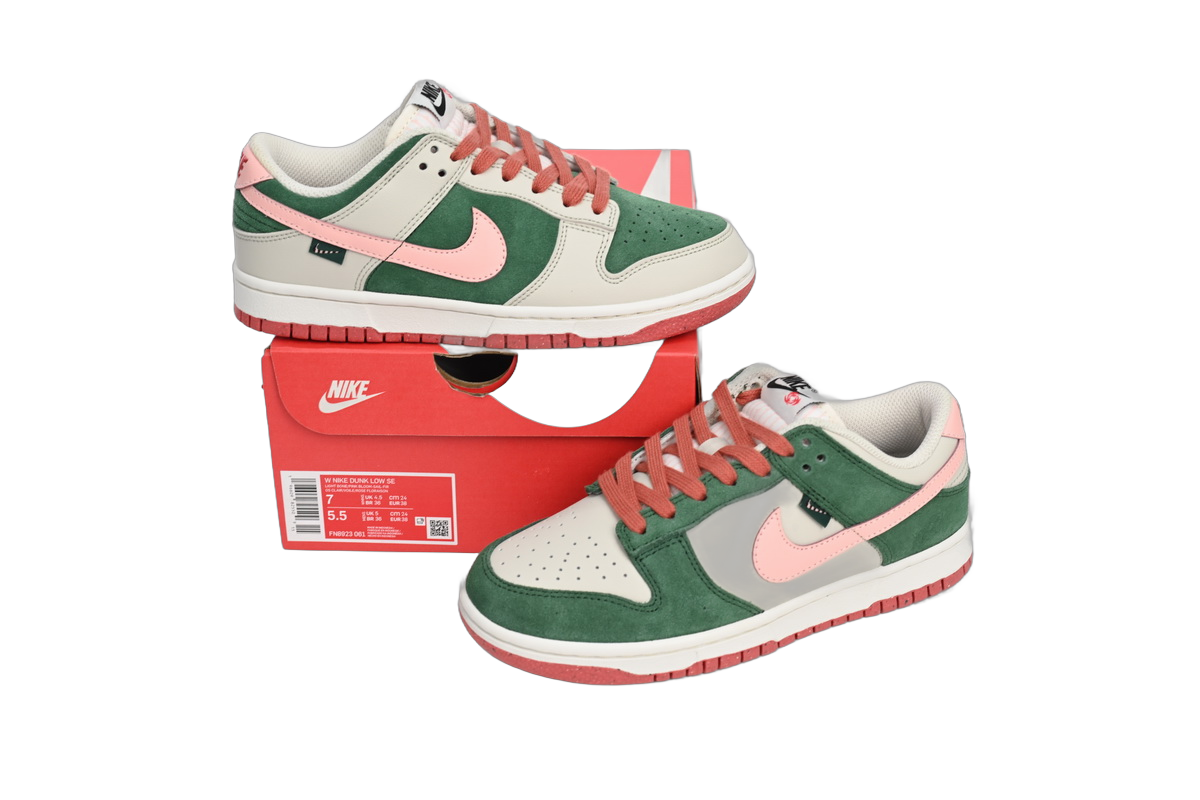 Nike Dunk Low SE All Petals United Fir Green FN8923-061 (LC Batch)