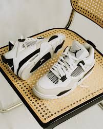 Rep Jordan 4 Military Black Little White Cement Unisex