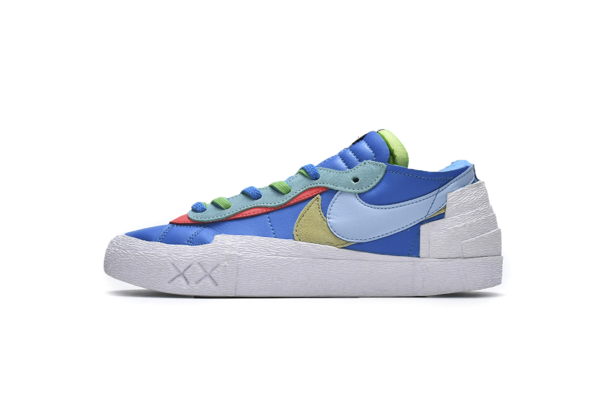 BoostMasterLin Blazer Low sacai KAWS Neptune Blue DM7901-400