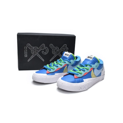 BoostMasterLin Blazer Low sacai KAWS Neptune Blue DM7901-400 02