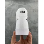 BoostMasterLin Blazer Mid 7 DN7996-100