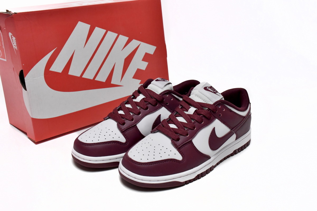 BoostMasterLin Dunk Low Bordeaux DD1503-108
