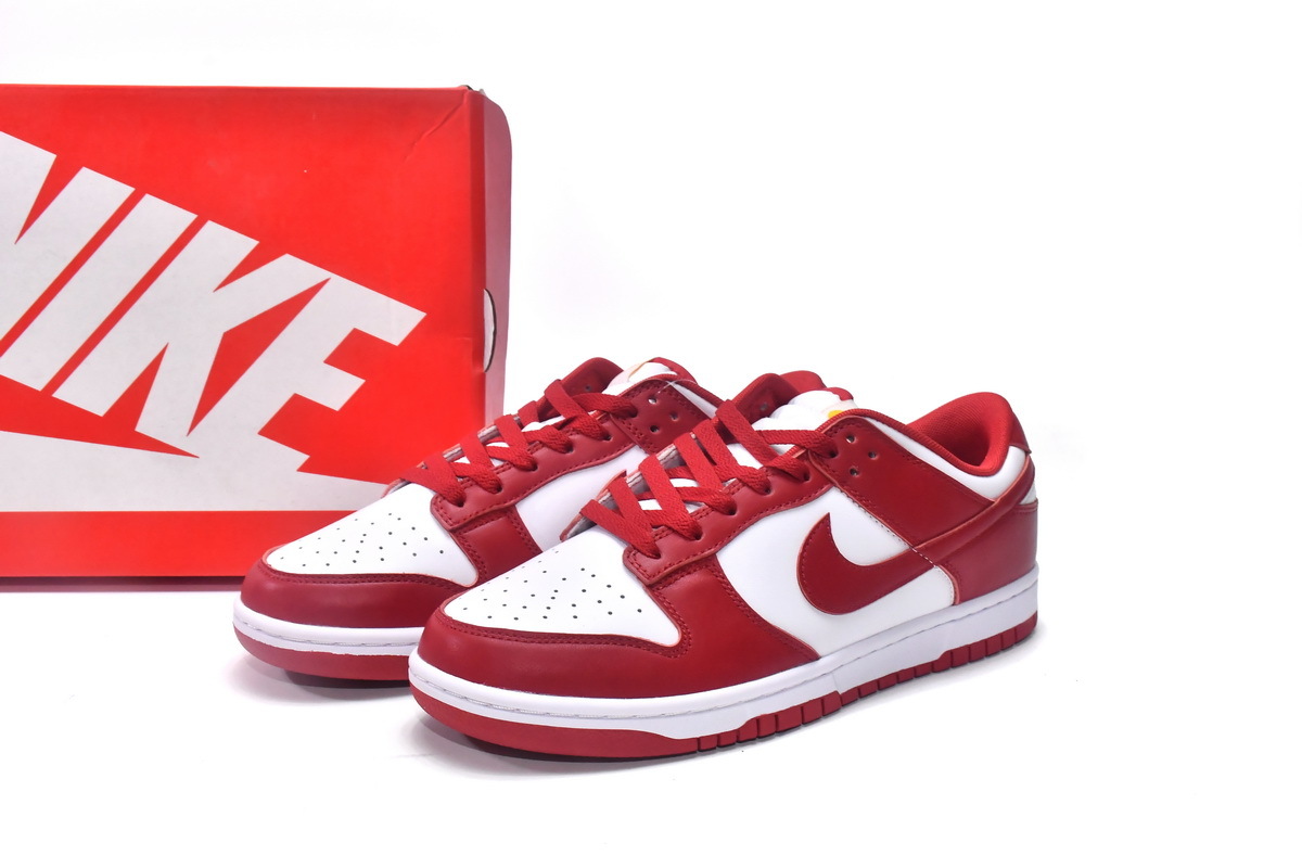BoostMasterLin Dunk Low Gym Red  DD1391-602