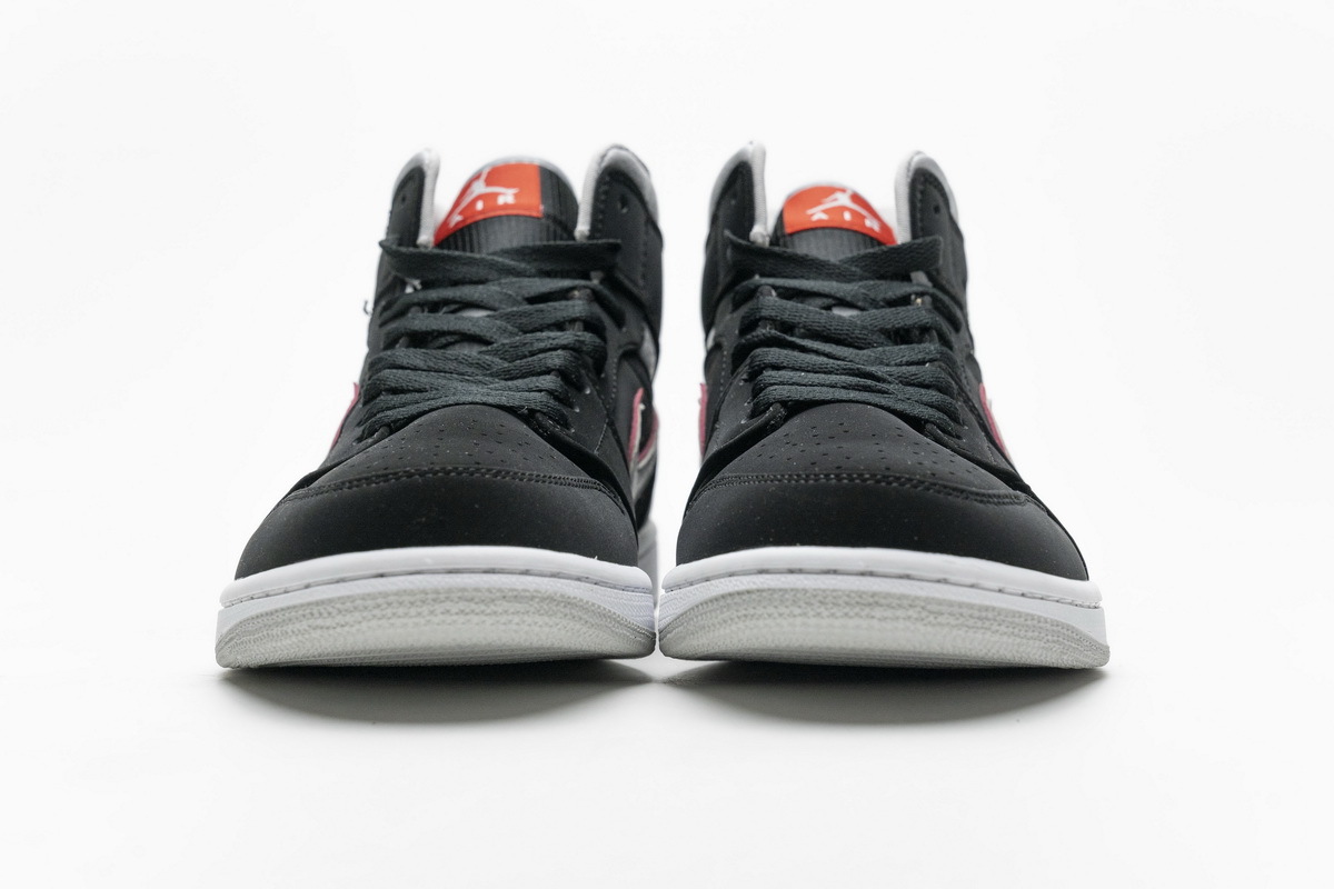 BoostMasterLin Jordan 1 Mid Black Particle Grey Gym Red 554724-060