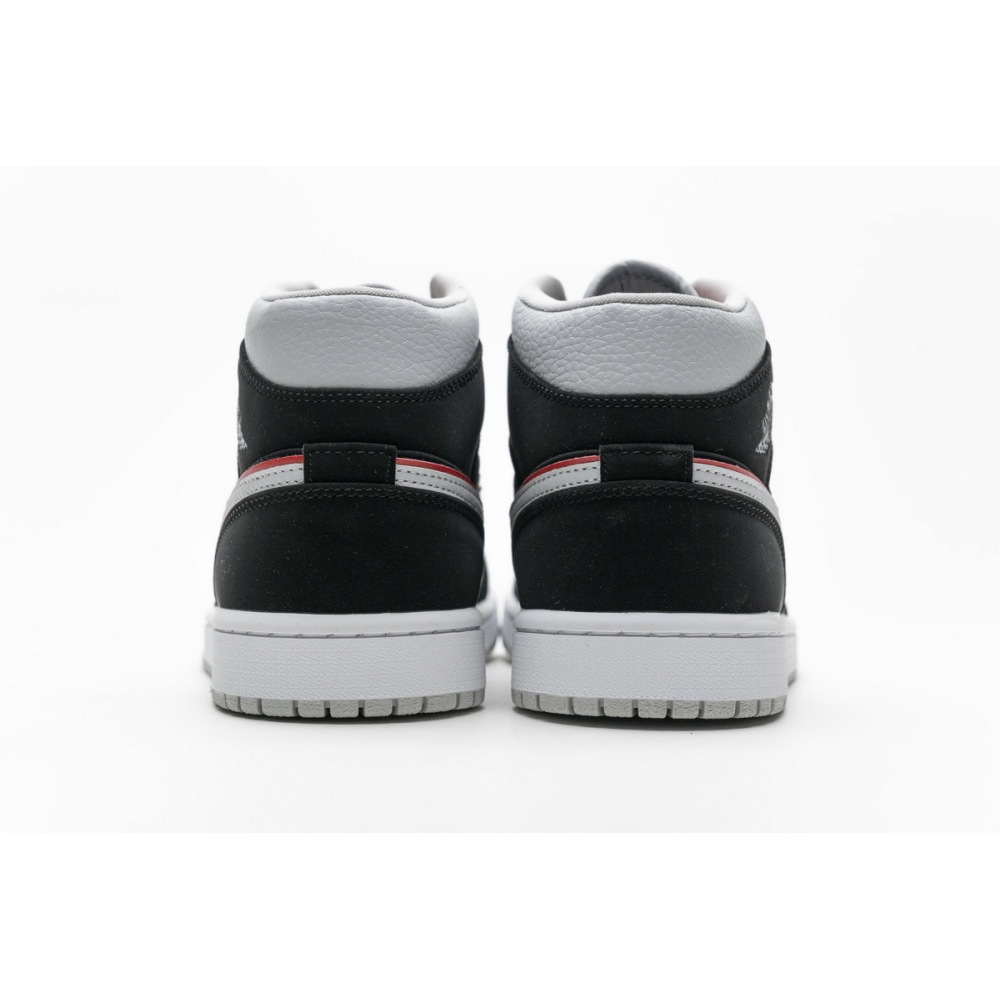 BoostMasterLin Jordan 1 Mid Black Particle Grey Gym Red 554724-060