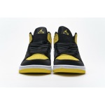 BoostMasterLin Jordan 1 Mid Yellow Toe Black 852542-071
