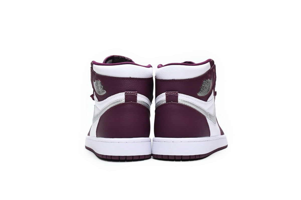 BoostMasterLin Jordan 1 Retro High OG Bordeaux 555088-611
