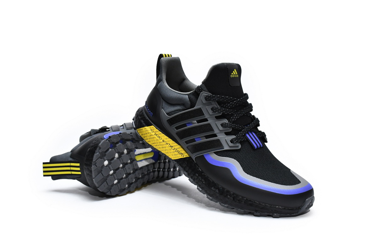 BoostMasterLin Ultra Boost Black Carbon Black GY6312