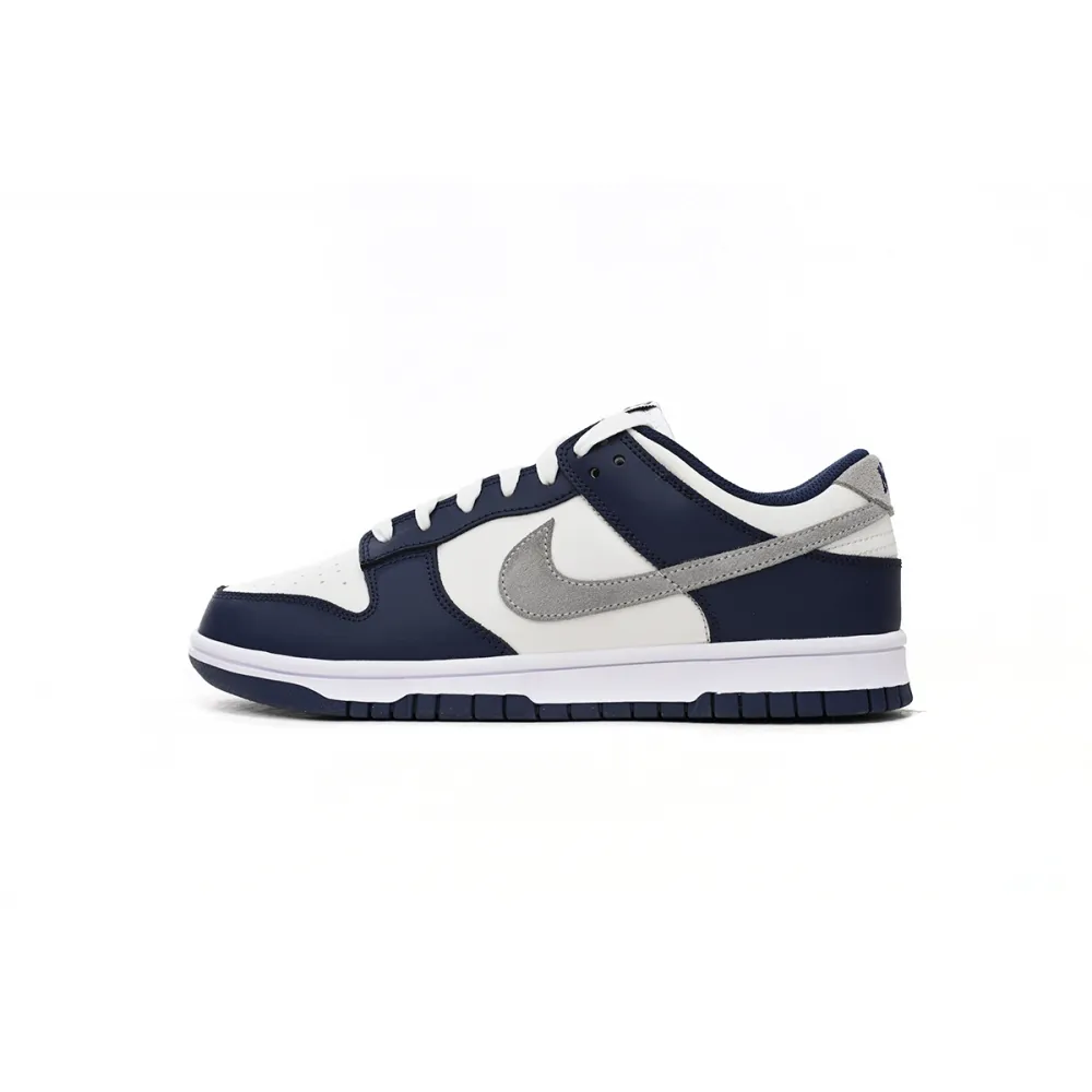 OG Dunk Low Summit White Midnight Navy FD9749-400