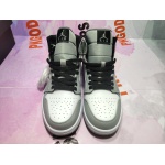 og Jordan 1 Mid Light Smoke Grey 554724-092